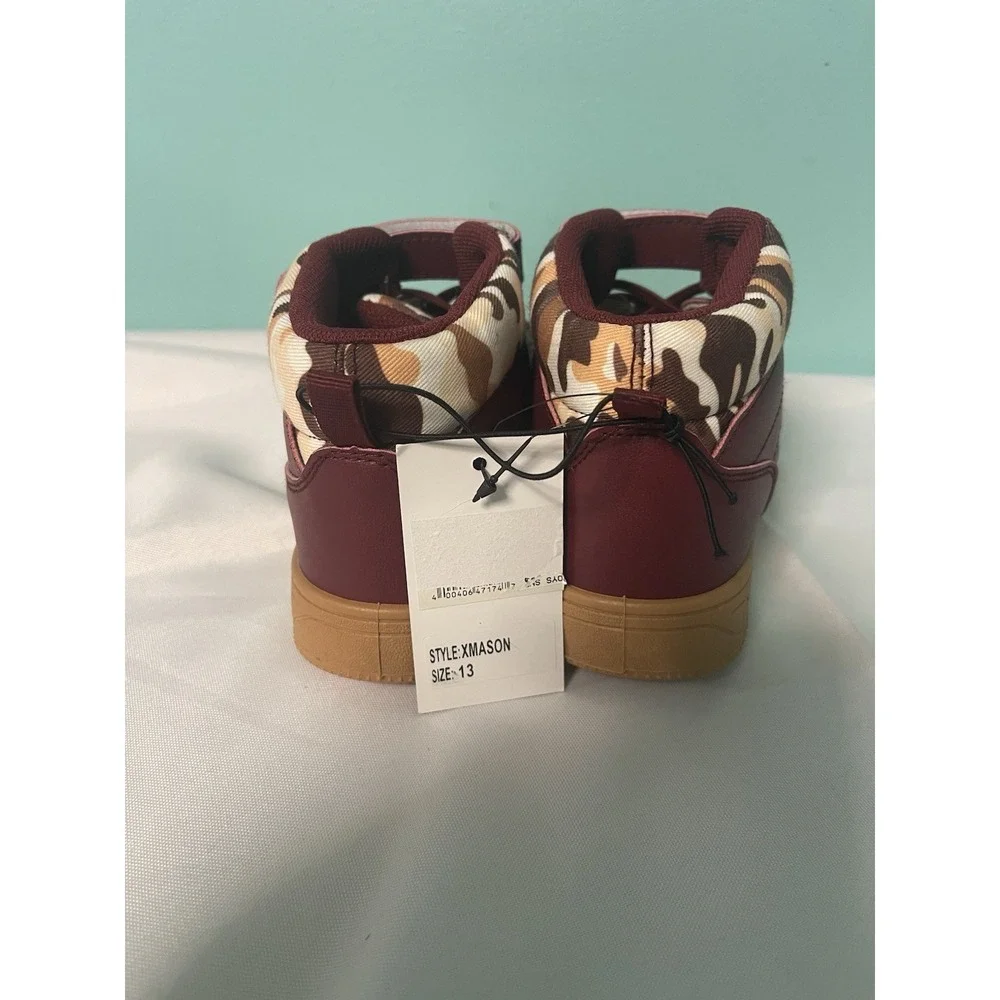 Burgandy Camo Print High Top Kids‎ Size 13